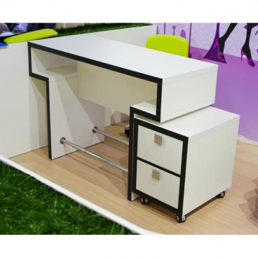 Маникюрный стол Квадро без тумбы