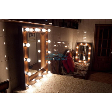 Зеркало визажиста Adrian